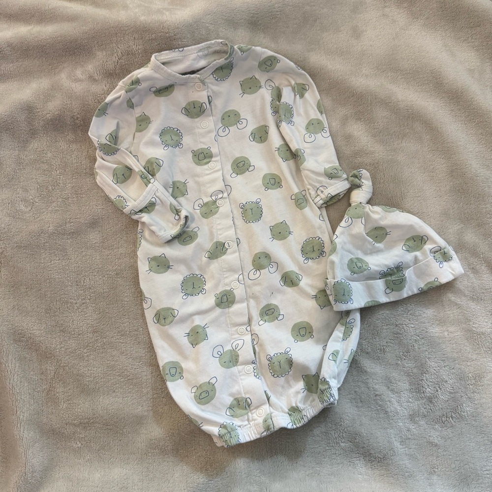Nightgown Sleeper Baby Onesie with Hat